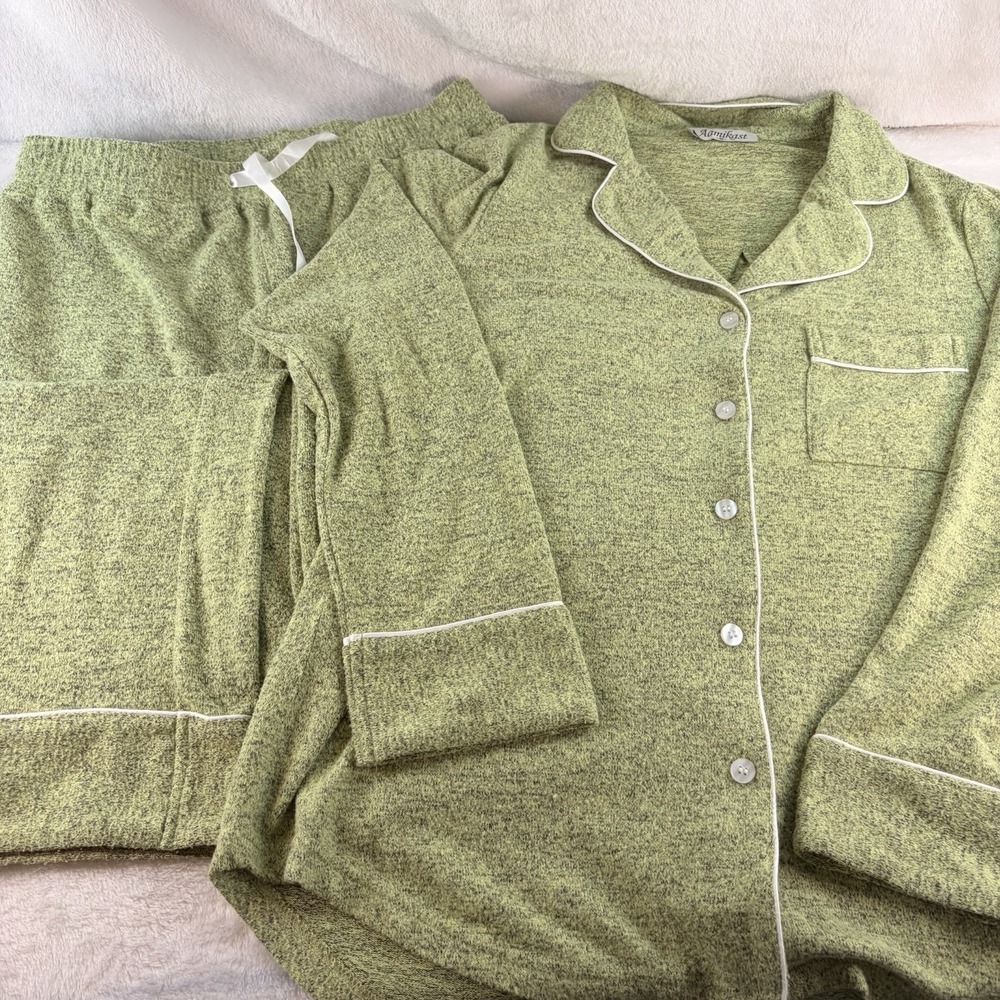 Aamikast Women's Pajama Set Light Green Heathered Long Sleeve Knit Lounge Set M